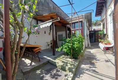 Casa curte || 2 camere || Banu Manta || Titulescu || Piata Victoriei - 7