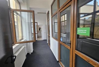 Vanzare cladire pentru birouri, clinica, service, productie, depozit - 14