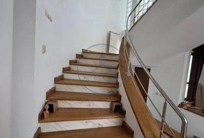 Casă cu 4 camere cu Teren 273 Mp în Central - 8