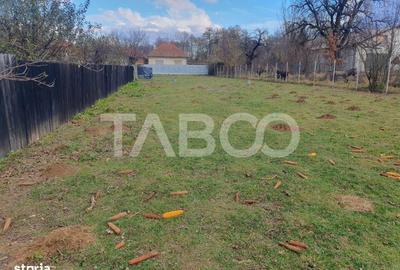 Teren de 3100 mp, în Recea