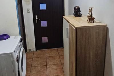Apartament cu 2 camere semidecomandat în Inel II