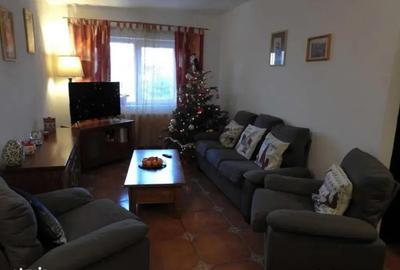 Apartament cu 4 camere decomandat, mobilat în Răcădău - 11