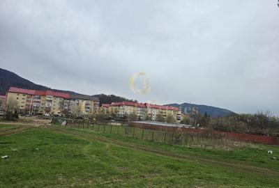 Teren Construcții intravilan de 900 mp, în Noua - 7