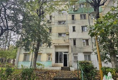 Studio 2 camere  Tomis Nord, etaj 1, ideal pentru investitie / renovare totala - 2