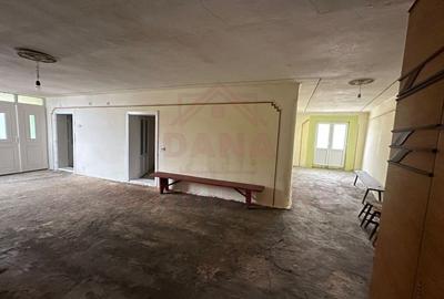 CASĂ DE VÎNZARE ÎN ILOVA\7 CAMERE, JUD.CARAȘ-SEVERIN - 3