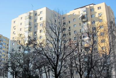 Centru - Hala Centrala , apartament 2 camere decomandat etaj intermediar