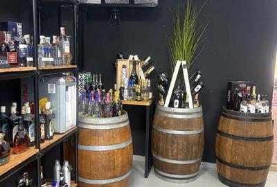 Spațiu comercial, de 65 mp, în Central - 5