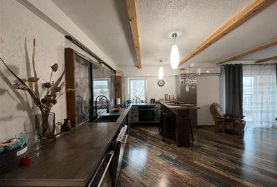 Apartament cu 4 camere semidecomandat, mobilat în Central - 19