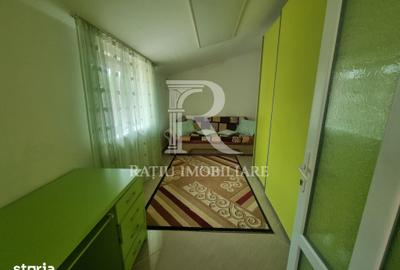Casă cu 4 camere cu Teren 1060 Mp în Central