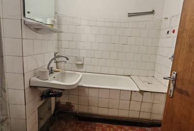 Apartament cu 3 camere decomandat în Exercițiu