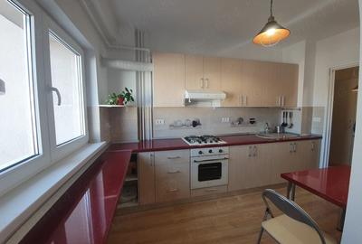 Apartament cu 3 camere decomandat în Universitate - 7