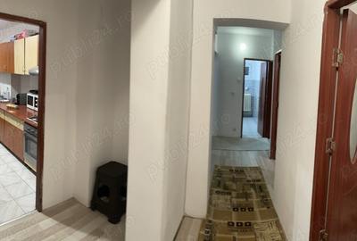 Apartament cu 4 camere decomandat în Păcurari