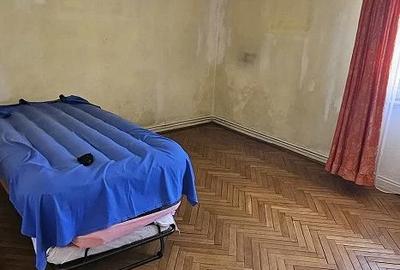 Apartament cu 2 camere decomandat în Govândari - 1