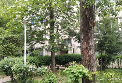 Apartament cu 2 camere decomandat în Central - 1