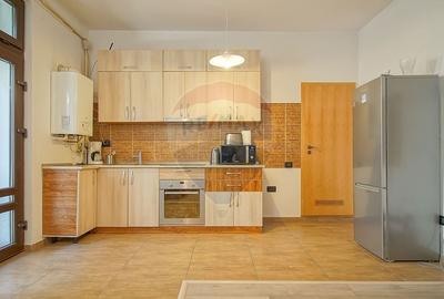 Apartament cu 3 camere decomandat, mobilat în Centrul Istoric - 3
