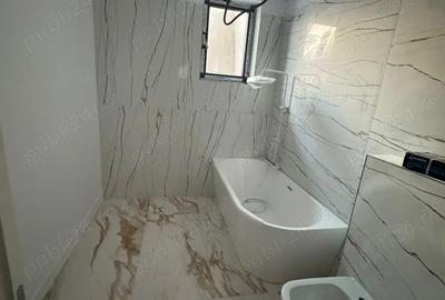 Casă cu 5 camere cu Teren 500 Mp în Central