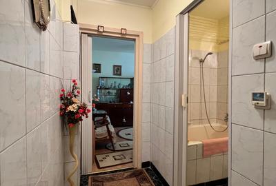 Apartament, in stare buna, zona Dacia, str. Labirint - 7