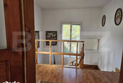 Casă cu 4 camere cu Teren 2432 Mp în Central - 3
