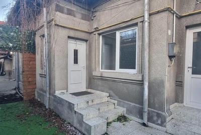 Vand casa situata in Pitesti, zona centrala - 9