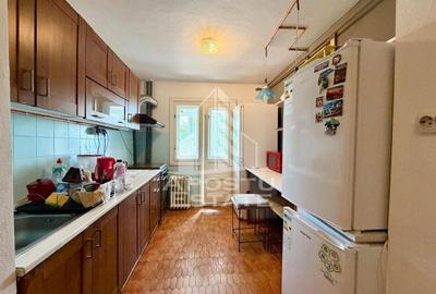 Apartament cu 3 camere decomandat, mobilat în Olimpia-Stadion - 10