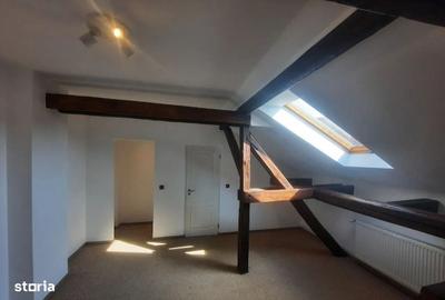 Apartament cu 3 camere decomandat în Exterior Vest - 8