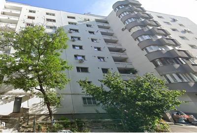 Apartament cu 4 camere în Nerva Traian
