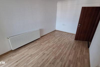 Apartament cu 3 camere decomandat în Central - 3