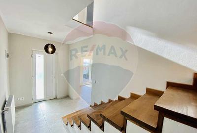 Casa de vanzare! - 2