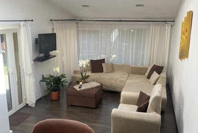 Casă în Ultracentral - 2