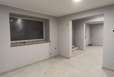 Spațiu comercial, de 100 mp, în Central - 5