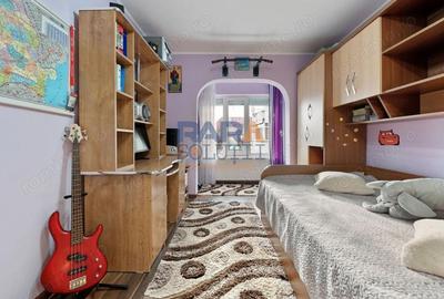 Apartament cu 3 camere decomandat, mobilat în Sud - 17