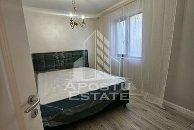 Casă individuală cu 8 camere în Dumbrăvița