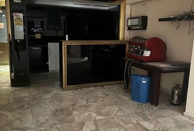 Spatiu comercial ,Principatele Unite ,prezentare ,salon cosmetic,remodelare corporala,infrumusetare Spatiu comercial ,Principatele Unite ,prezentare ,salon cosmetic,remodelare corporala,infrumusetare - 2