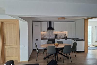 Casă cu 3 camere cu Teren 2100 Mp în Ghioșești - 1