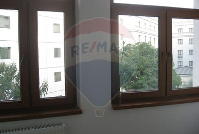 INCHIRIERE apartament cu 6 camere-Calea Victoriei - 15