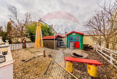 Casă cu 4 camere cu Garaj în Subcetate - 37