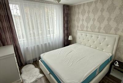 Apartament cu 3 camere decomandat în Tineretului - 2