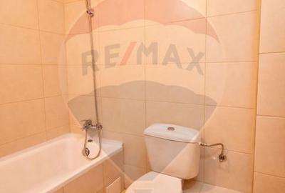 Apartament cu 3 camere semidecomandat în Sud - 11
