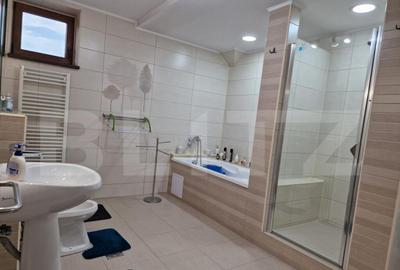 Casa deosebita individuala cu spatiu comercial ,se vand imp - 14