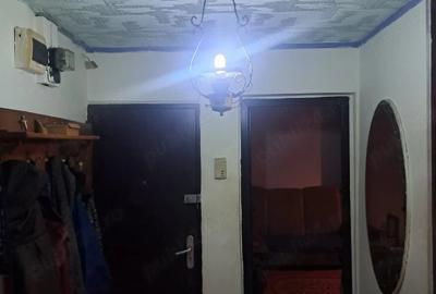 Apartament cu 3 camere decomandat în Titan - 3