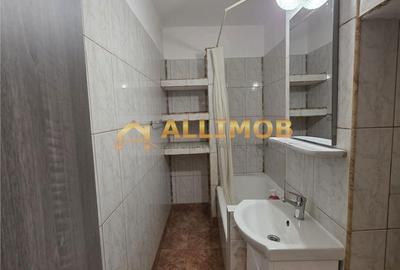 Garsonieră decomandată, mobilată în Mărășești - 6