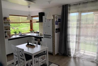 Casă cu 2 camere cu Teren 500 Mp în Florești - 8