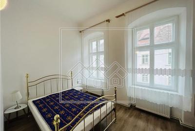 Apartament cu 3 camere semidecomandat în Central - 4