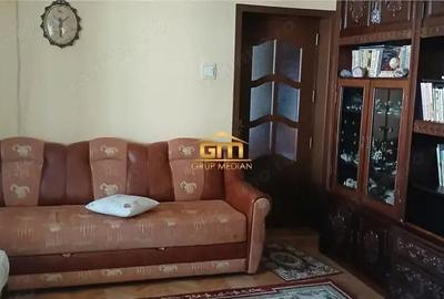 Apartament cu 3 camere semidecomandat în Central - 4