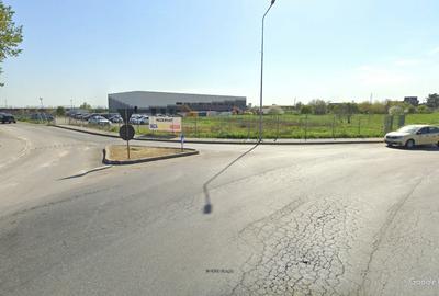 Teren Construcții intravilan de 5000 mp, în - 5