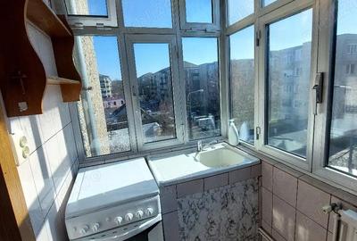Apartament cu 2 camere decomandat în Rogerius - 9