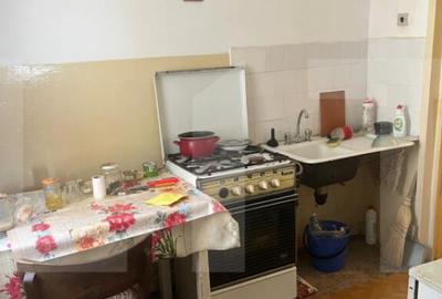 Apartament cu 3 camere decomandat, mobilat în Central