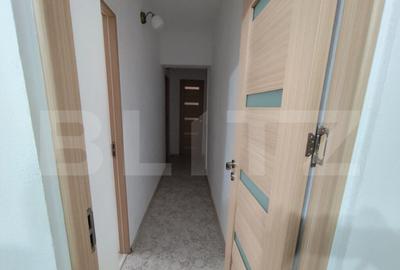 Apartament cu 3 camere decomandat în Cugir - 2