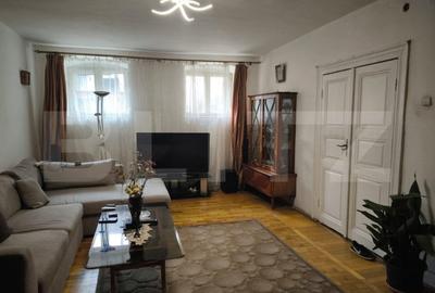 Casă individuală cu 20 camere cu Teren 585 Mp în Central - 6