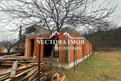 Casă cu 4 camere cu Teren 713 Mp în Hidiș - 4